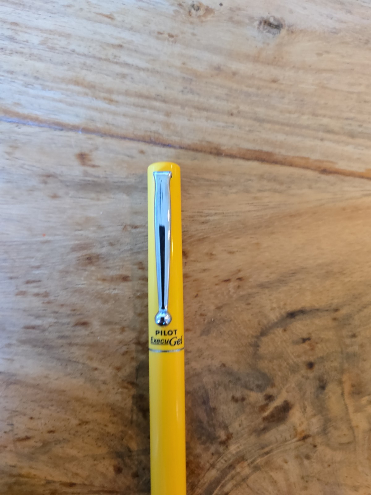 Vintage Unique Rare Pilot Execu Gel Rollerball Yellow Pen Black Ink Execugel
