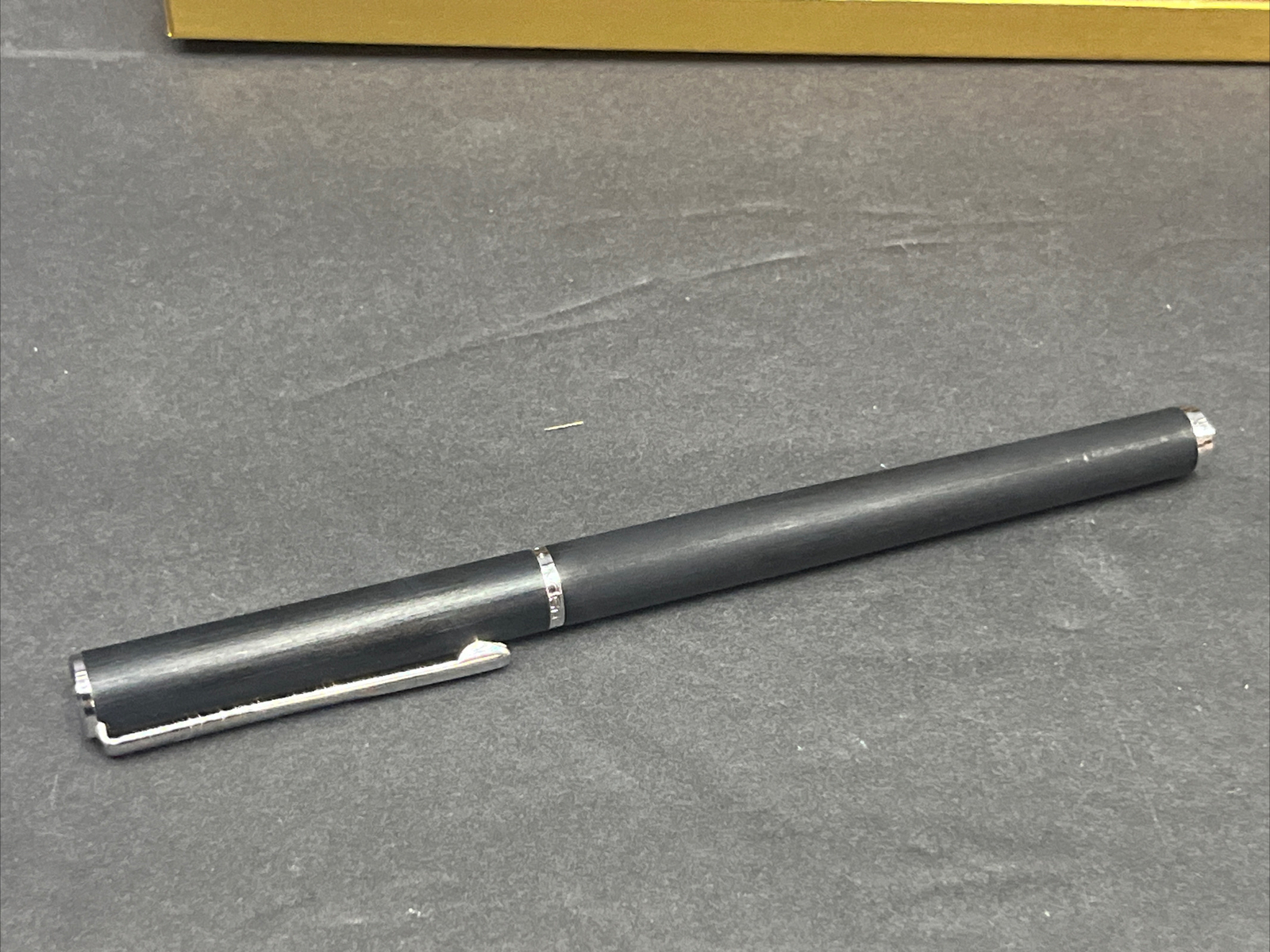 Vintage Ronson System II Pen ~ Flo Ball/Flo Tip ~ Germany ~ FLAT BLACK NEEDS INK