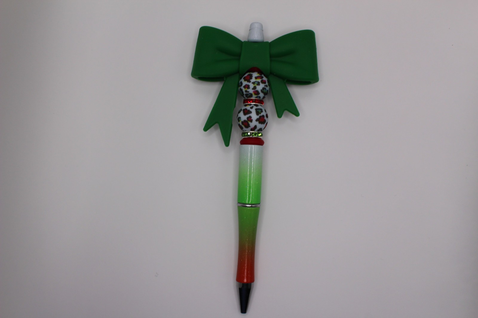 Beadable Pen with Silicone/Acrylic beads W/1 Extra Ink
