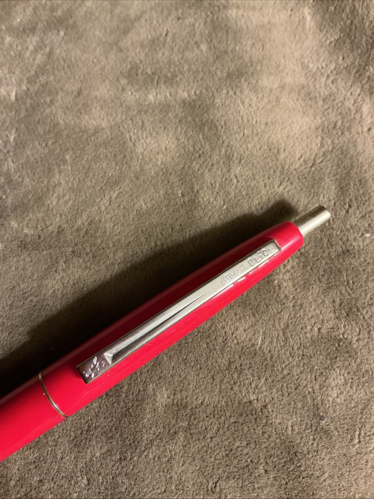 1960S Red Plastic Writing Pen BIC CLIC With Shirt Clip Does Not Write