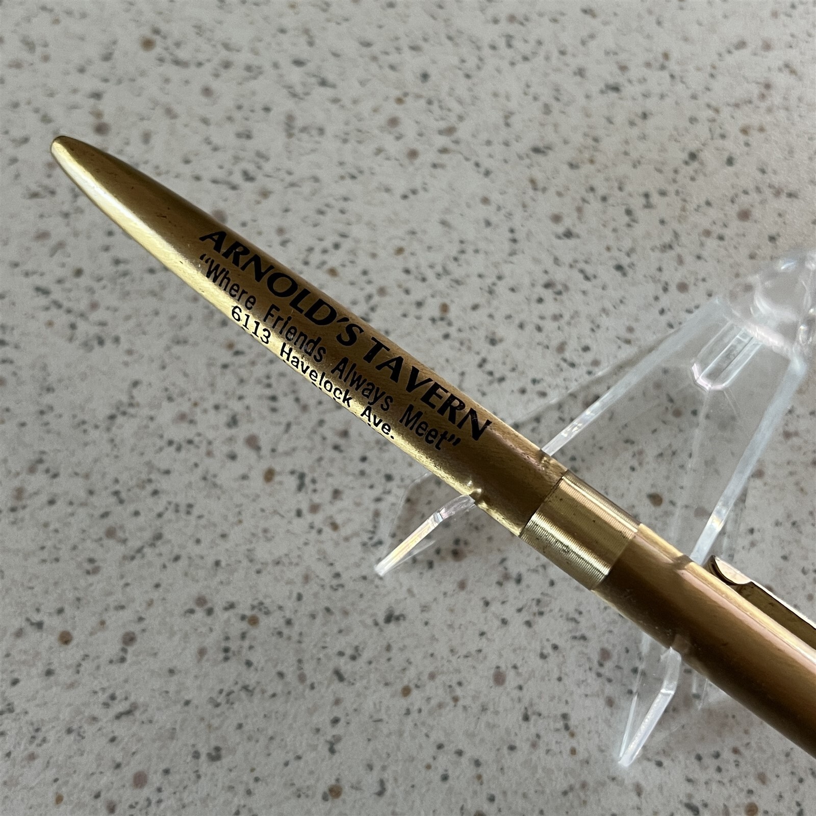 Arnold’s Tavern Lincoln Nebraska Vintage Ballpoint Pen #20103