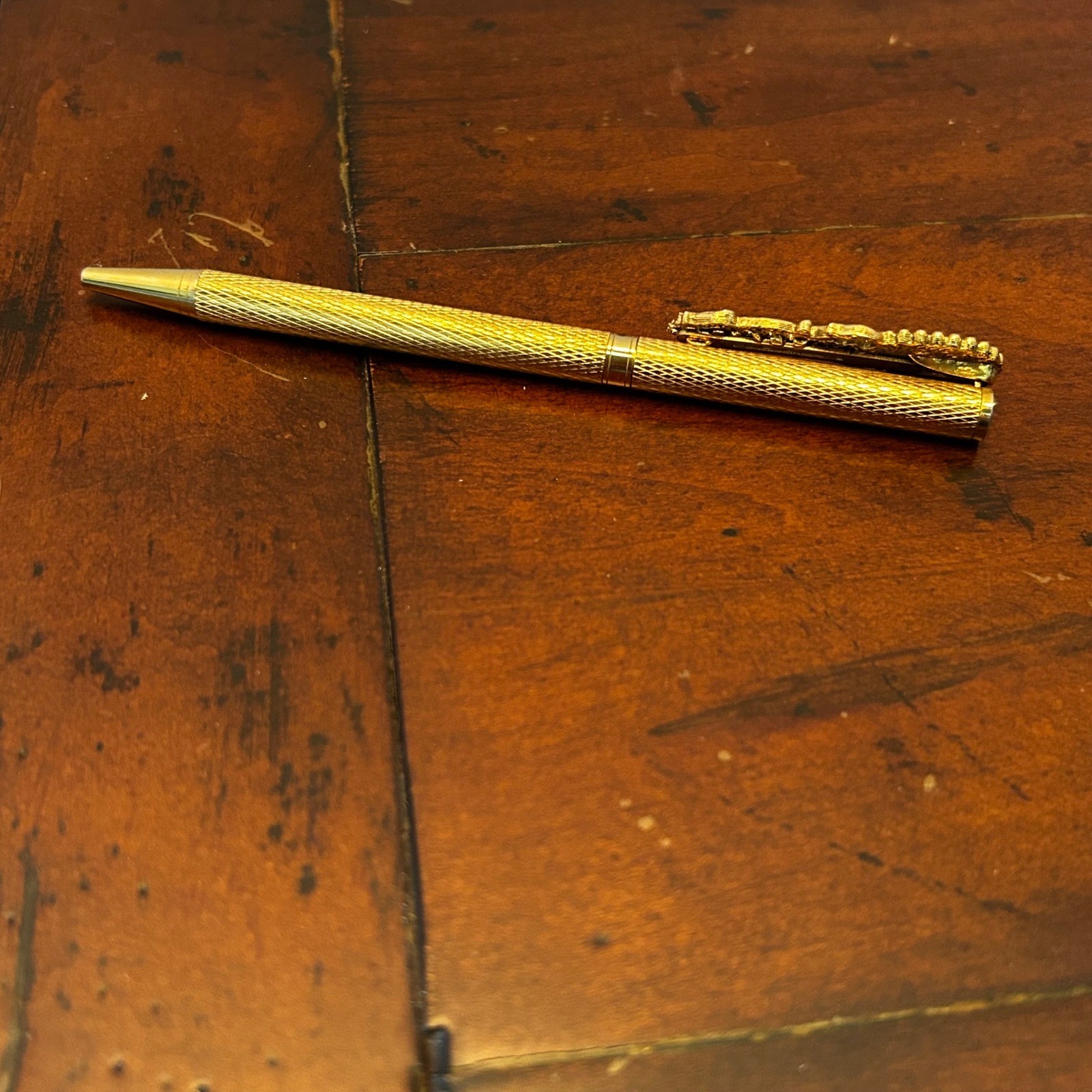 1928 Co Ballpoint Pen Gold Floral Cameo Victorian Filigree Slim Refillable VTG
