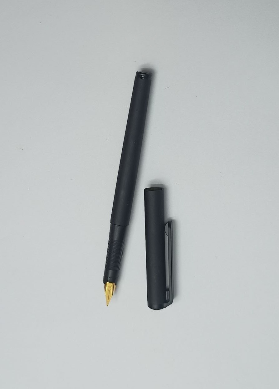 German Black Metal Iridium-Plated Pen Good condition