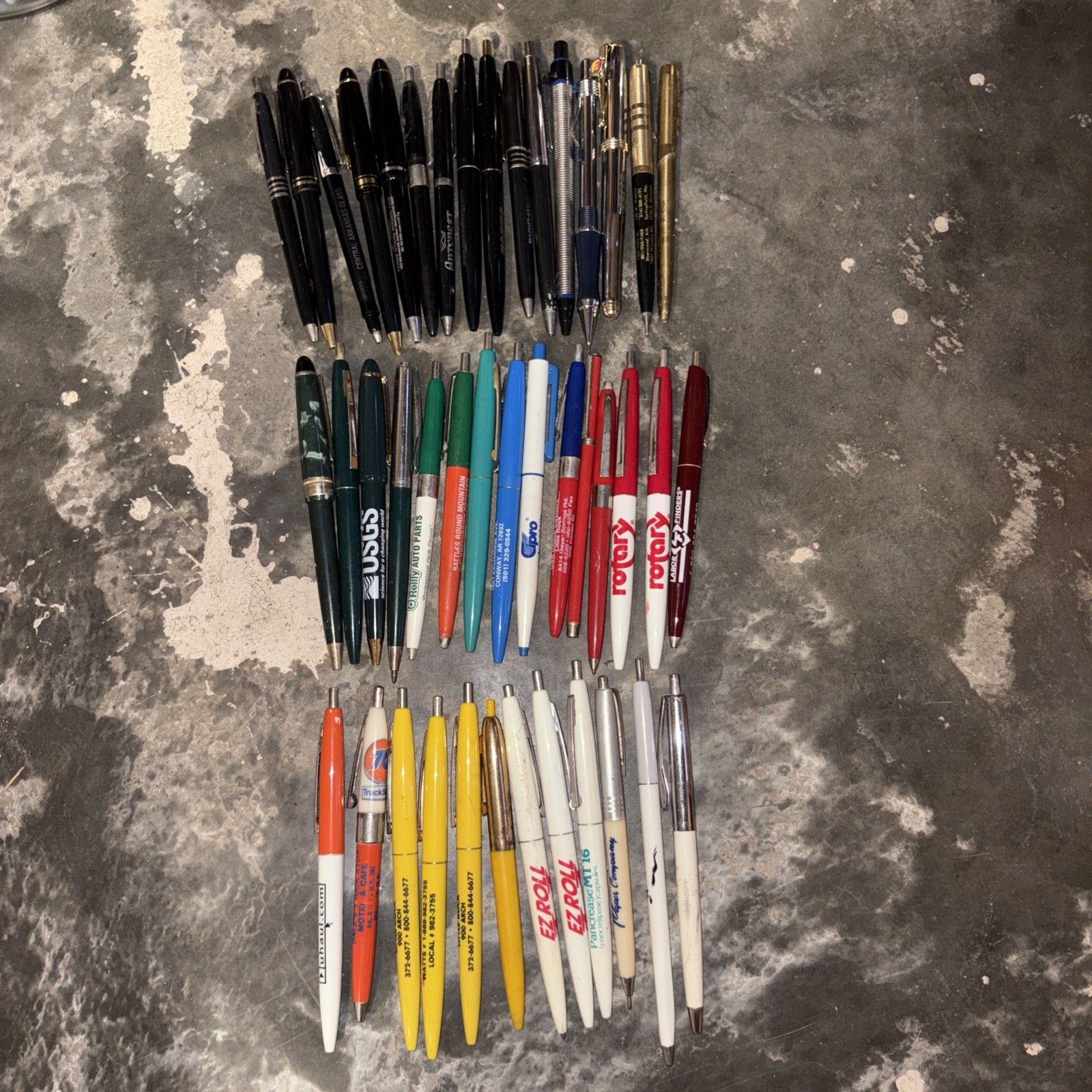 Lot Of 40+ Advertising Pens Vintage Gold And Silver Tone, Metal / Plastic