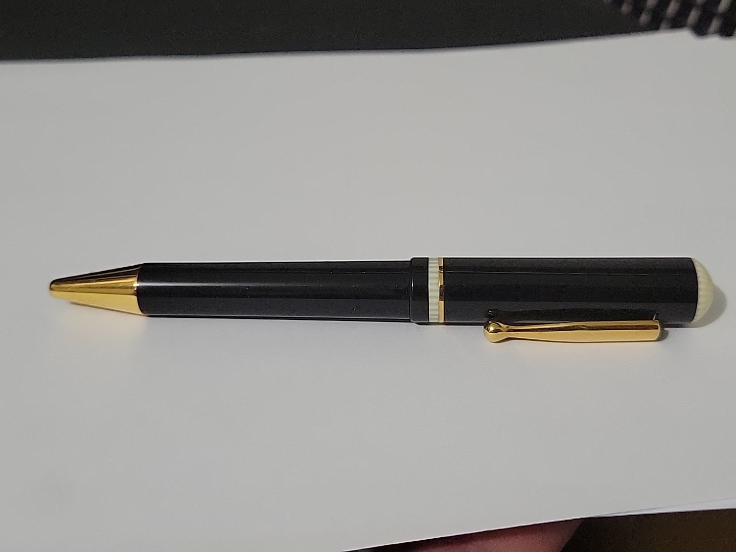 Delta Via Veneto Ballpoint Pen Black Gold & Ivary Gold Trim Italy w/ Box & Card
