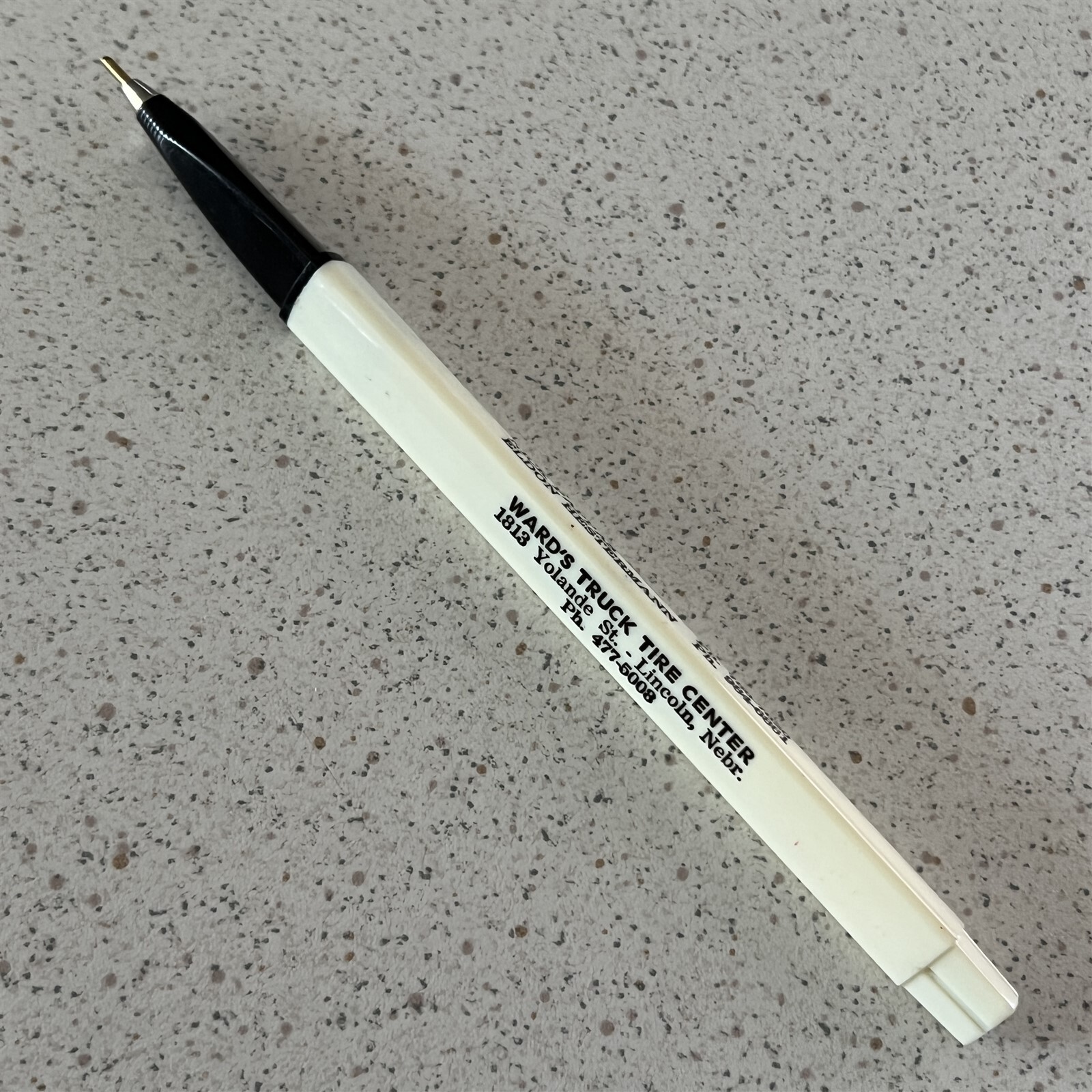 Ward’s Truck Tire Center Lincoln Nebraska Vintage Triangle Ballpoint Pen #1-1