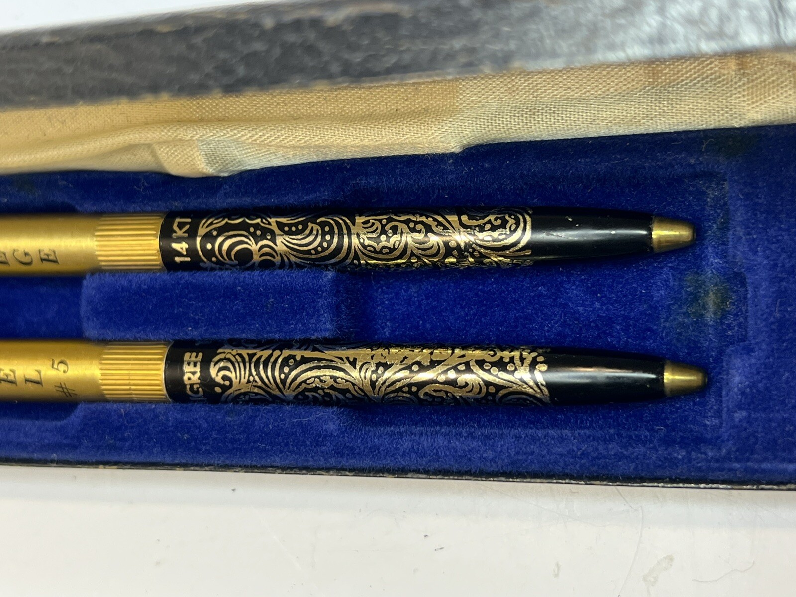 Vintage Set Of Ballpoint Pens Arpege Chanel No 5 14kt Gold Exclusive Dry Ink