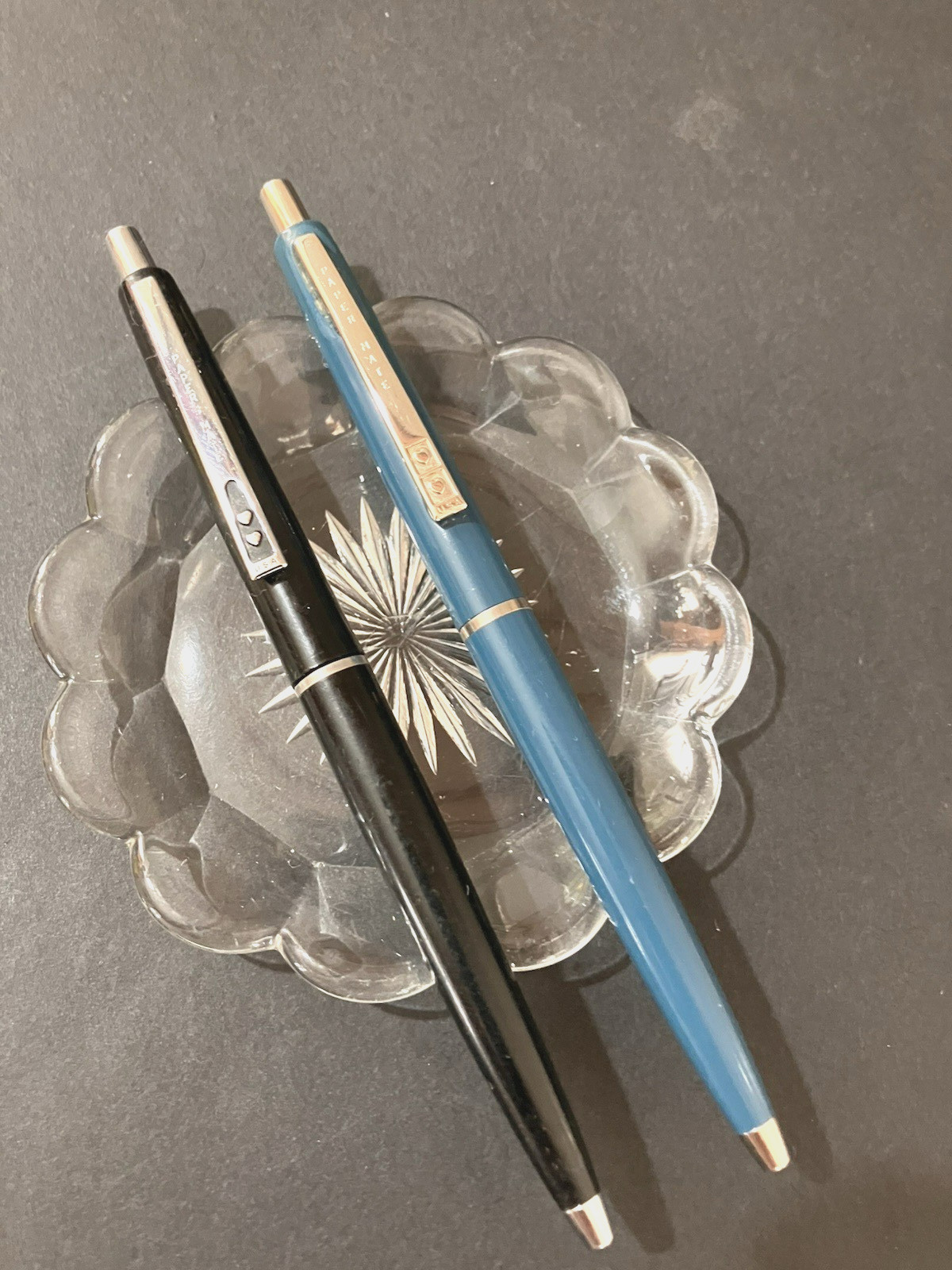 VINTAGE LOT, (2) PAPER MATE “MALIBU» BALLPOINT PENS, USA, VERY GOOD CONDITION