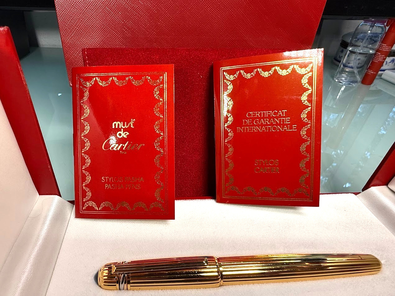 *** Cartier Pasha de Cartier / ball point Gold Pen With Both Box & Refill ***