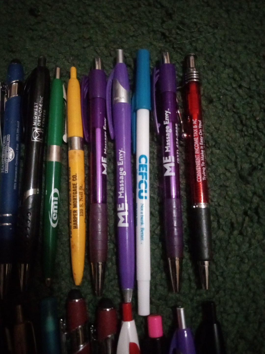 Advertisement Ballpoint Pens Lot Of 33 Decent Condition Multiple Brands Htf