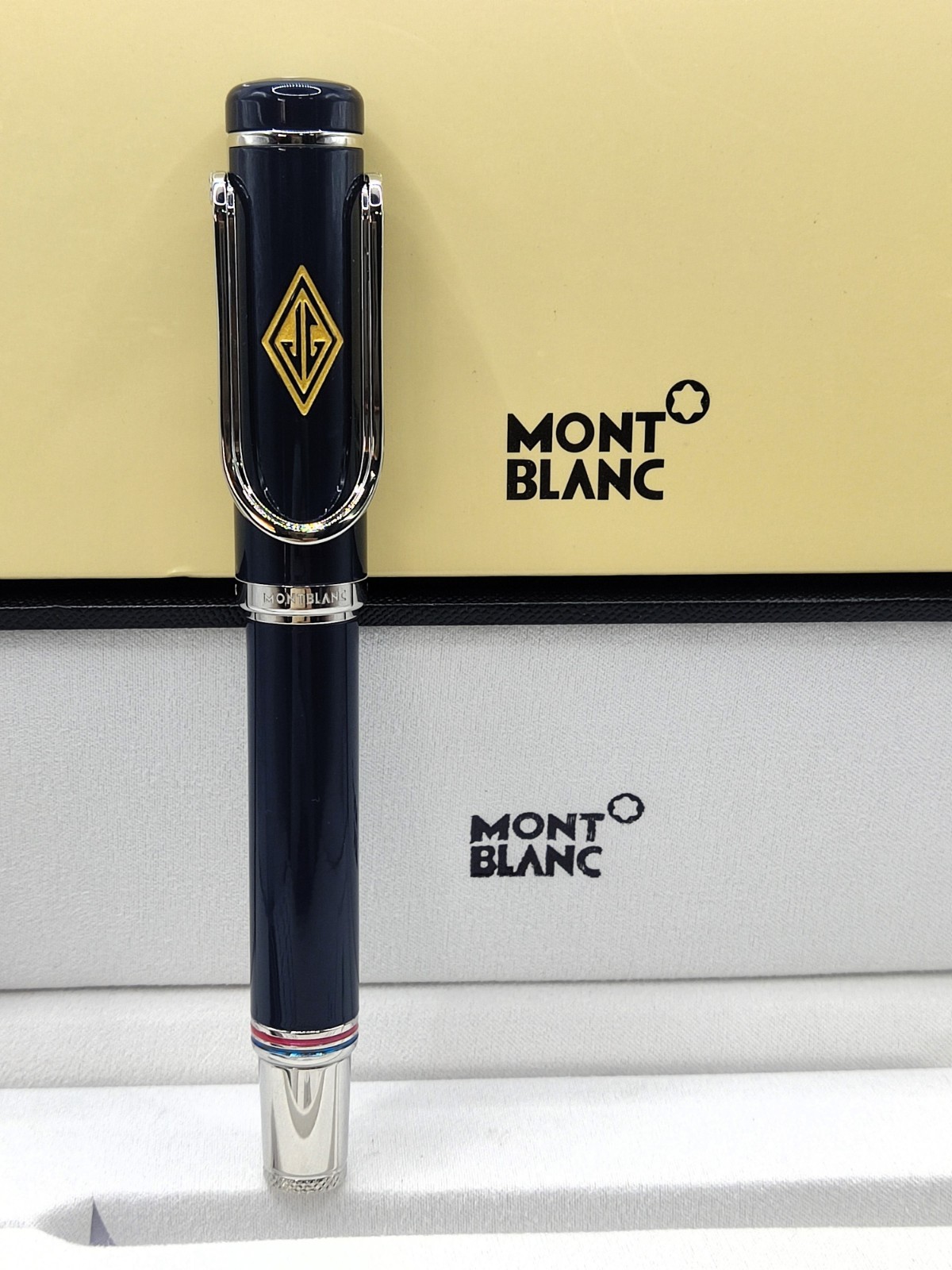 Premium Montblanc Homage to The Great Gatsby Edition Rollerball Pen With Box