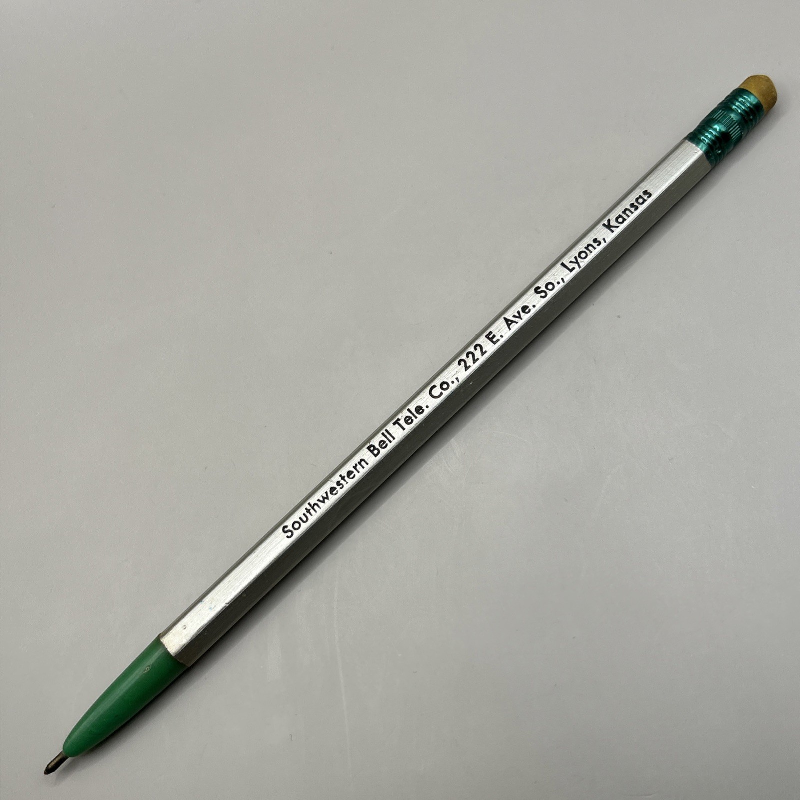 VTG Ballpoint Stick Pen SOUTHWESTERN BELL TELEPHONE CO. Lyons KS