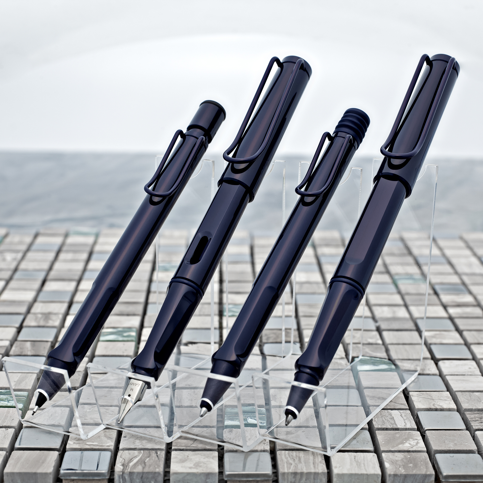 Lamy Safari Ballpoint Pen in Dark Dusk – NEW in Original Box