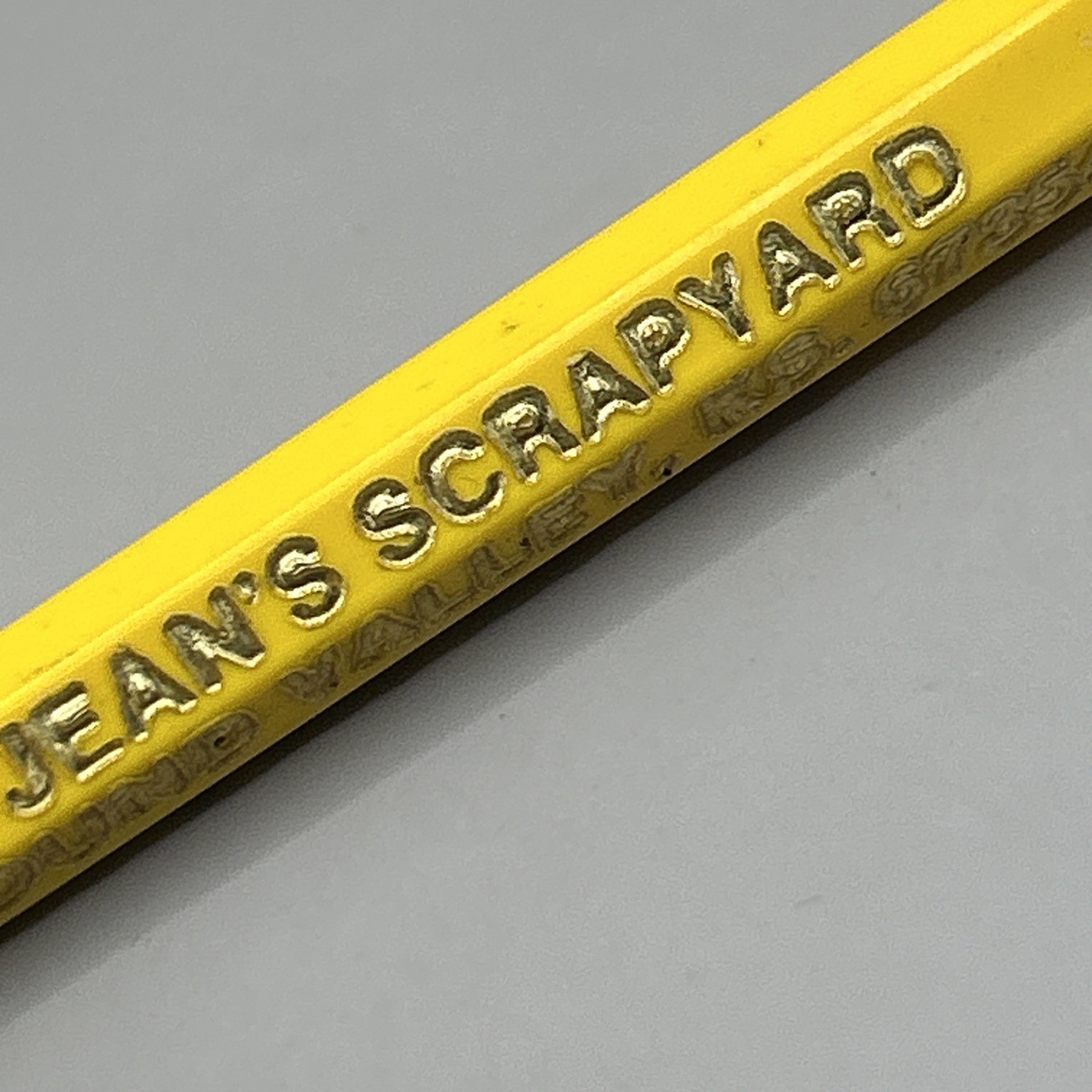 VTG Ballpoint Stick Pen JEAN’S SCRAPYARD Mound Valley KS