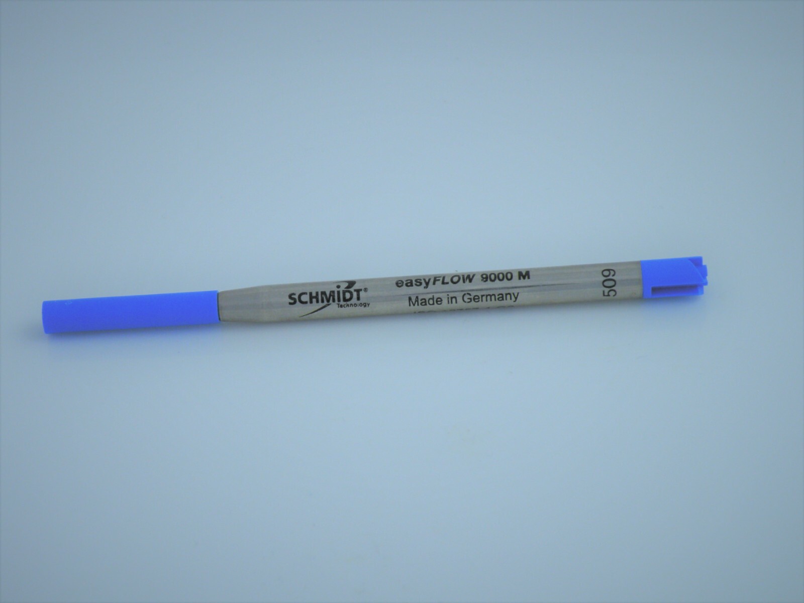 Laban Luxury Ballpoint pen with Swarovski crystals +two refills (black and blue)