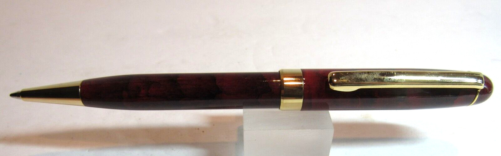 TERZETTI PISA RED MARBLE/GOLD TRIM BALLPOINT-HEAVY /BRASS BODY+POUCH