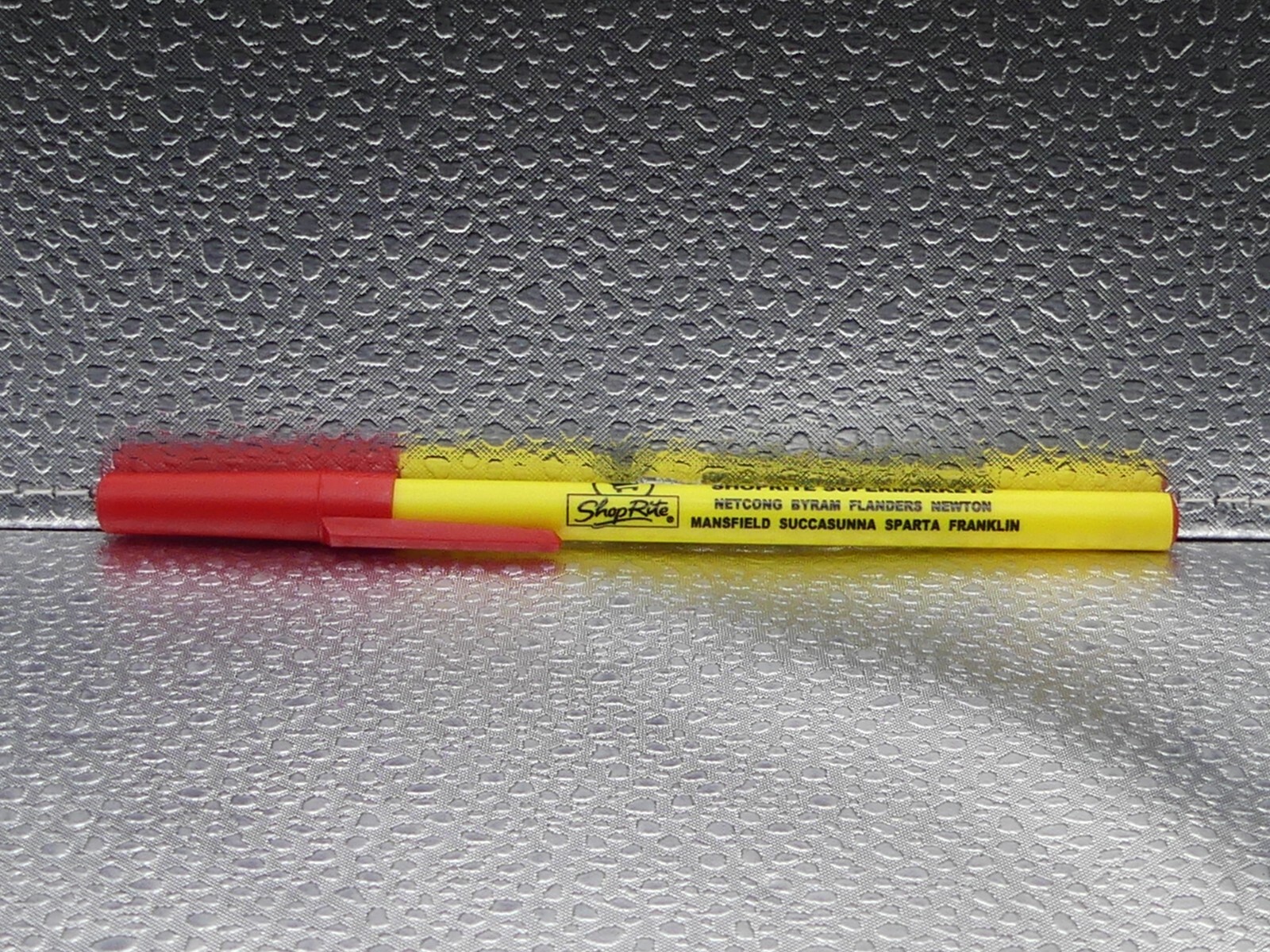 Shoprite Supermarkets Ronetco ShopRite Yellow Black Red Bic Mexico Ballpoint Pen