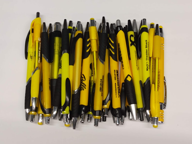 30ct Mixed Lot Misprint Retractable Click Pens: GOLD / NEON / LEMON / YELLOW