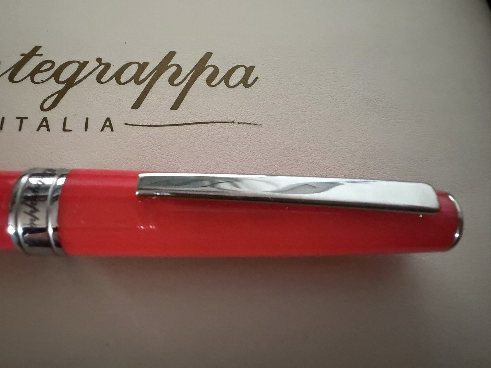 MONTGRAPPA ballpoint pen Harmony red resin coral SCARLET chrome profiles NOS