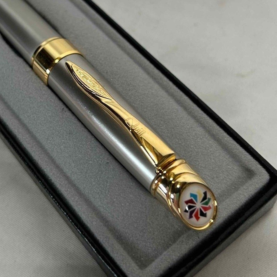 Quill 747 Ballpoint Pen Silver Gold Tone Two Tone Logo Finial USA Made with Box