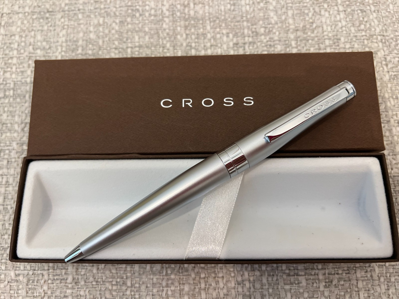 New CROSS Pen Satin Chrome Silver w/Box Classic Gift Writing Instrument