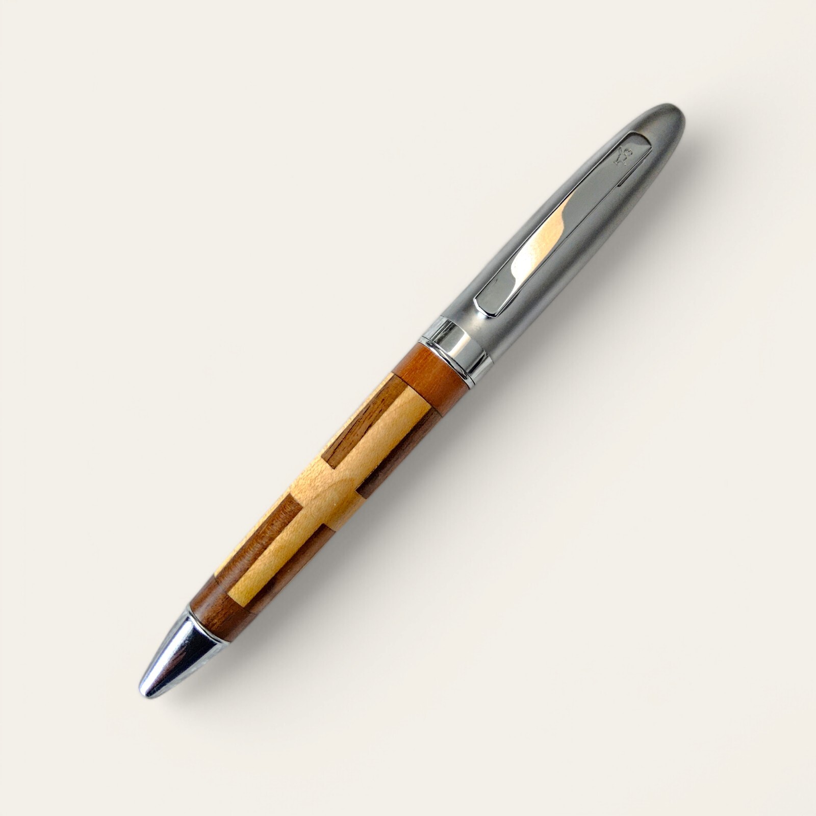 Vintage BIC Executive Hardwood Ball Pen | Free Parker «Style» Ink