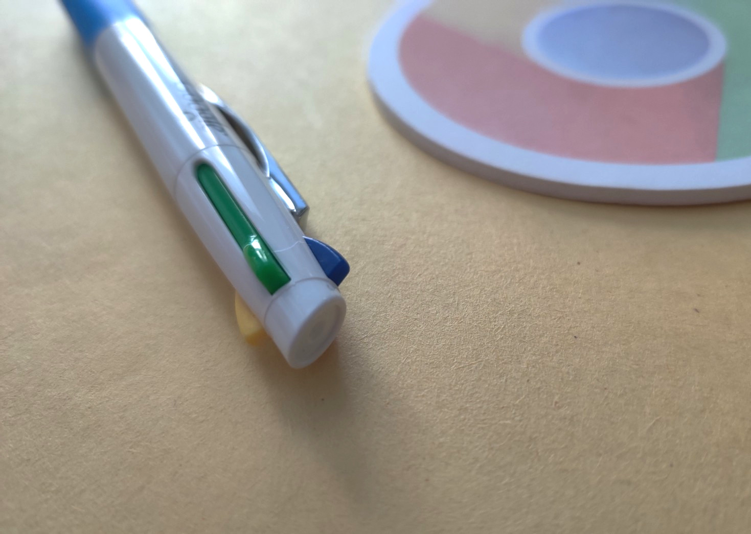 New Google 4 Color Ballpoint Pen Blue Green Red Yellow Ink Post-it Note Pad
