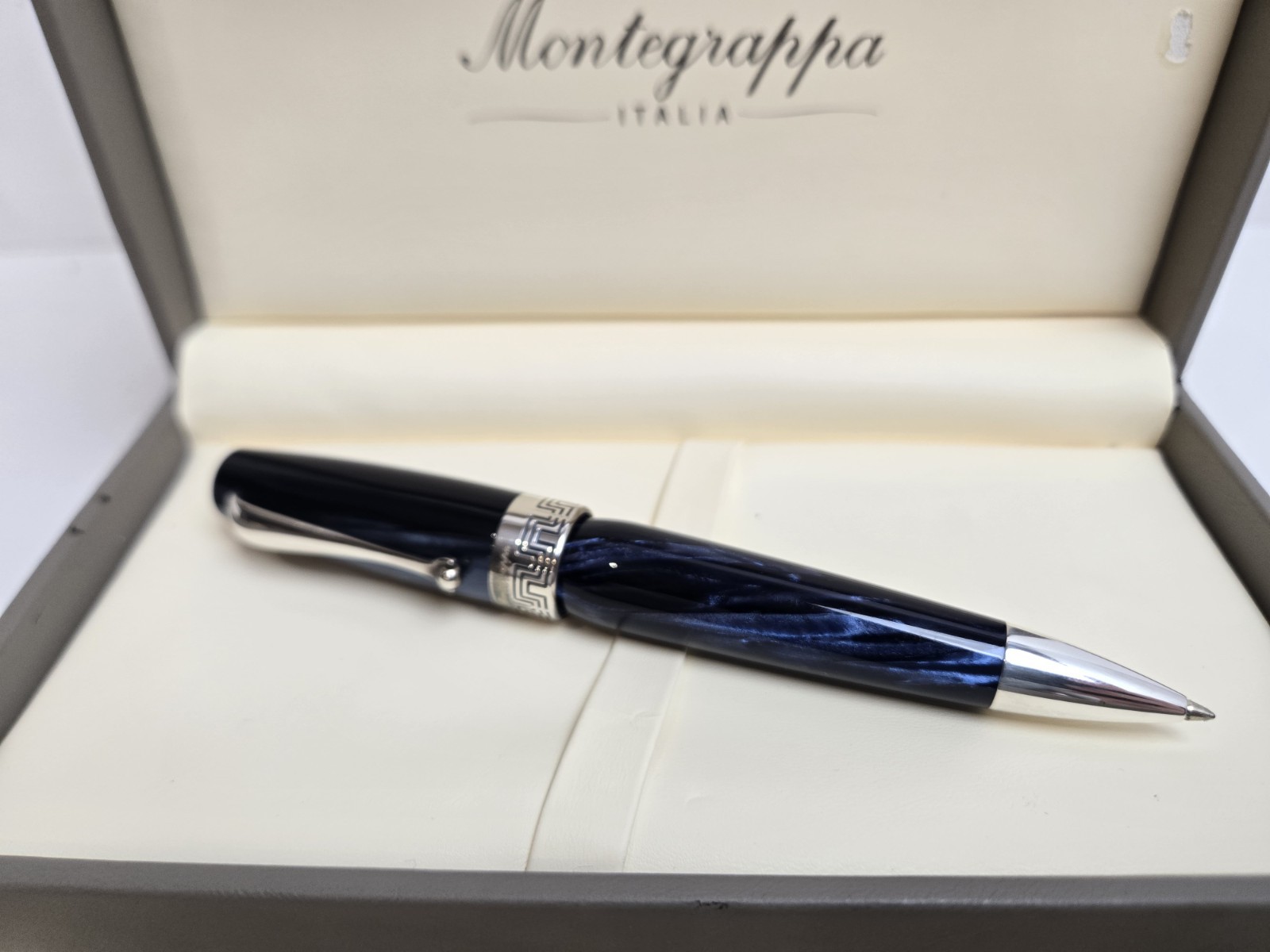 Montegrappa Miya Ballpoint Pen Midnight Blue Celluloid & Sterling ISMYTBCD