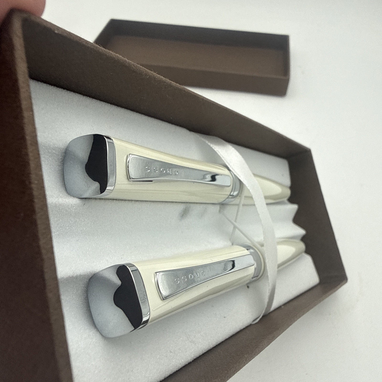 Cross Beverly Pearlescent White lacquer ballpoint pen and 0.7mm pencil set