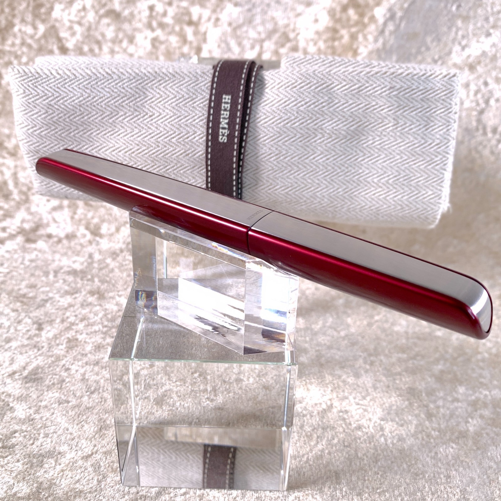 Hermes Nautilus Rouge Ballpoint Pen Aluminum Made in Japan with Pen Cloth