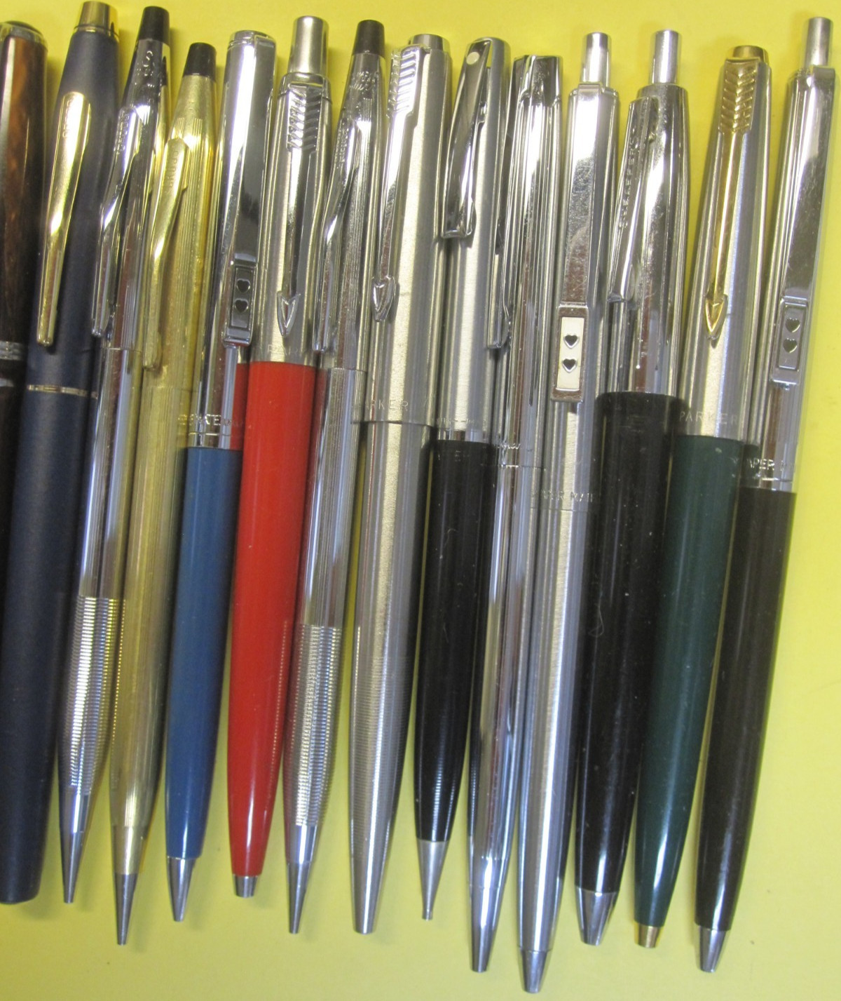 (Lot of 35) Vintage Mechanical Pens and Pencils ~ Parker, Cross, Sheaffer etc.