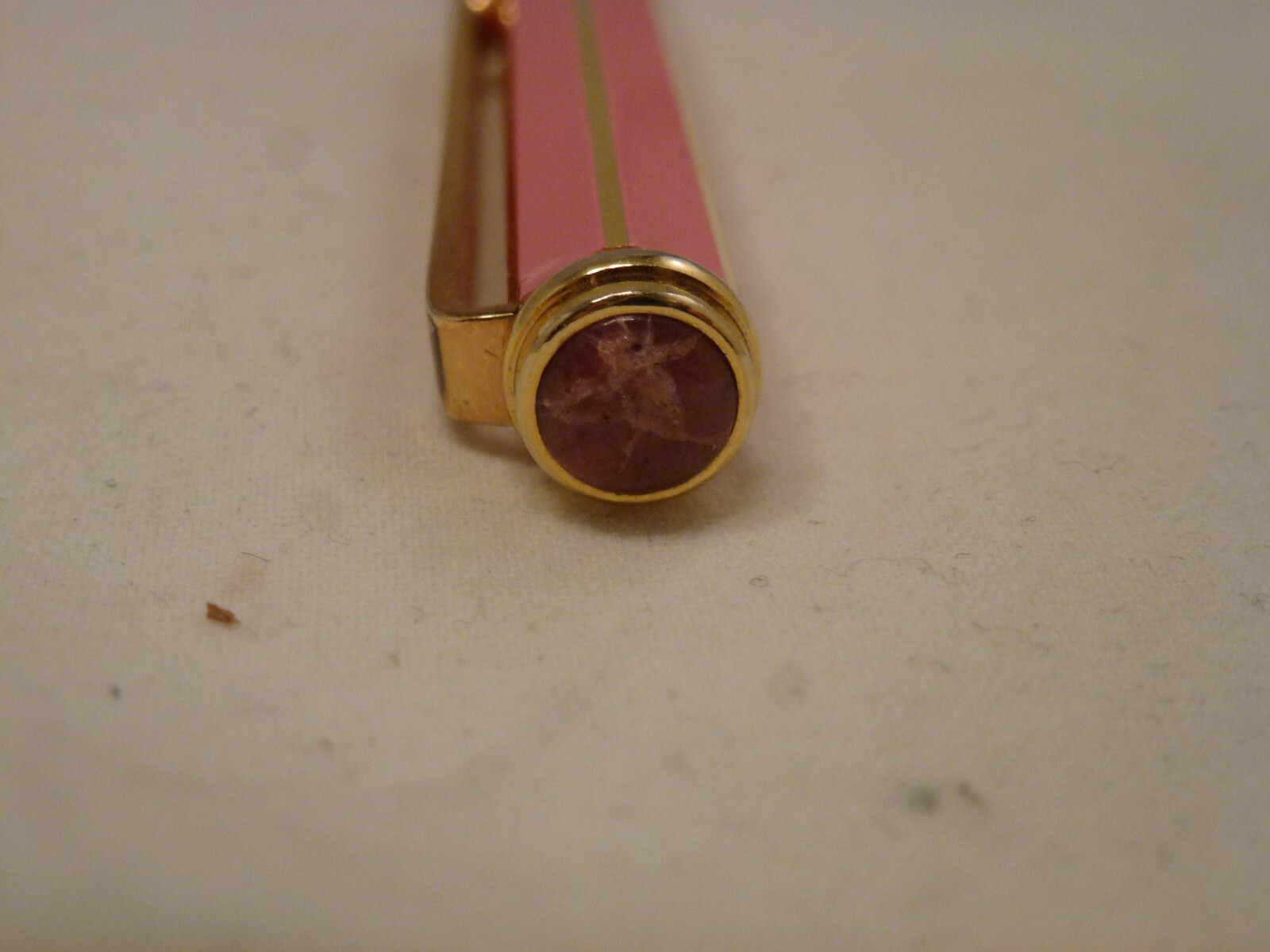 PINK PEN ENAMEL BRASS goldtone ? Gorgeous works ! RUBY STONE