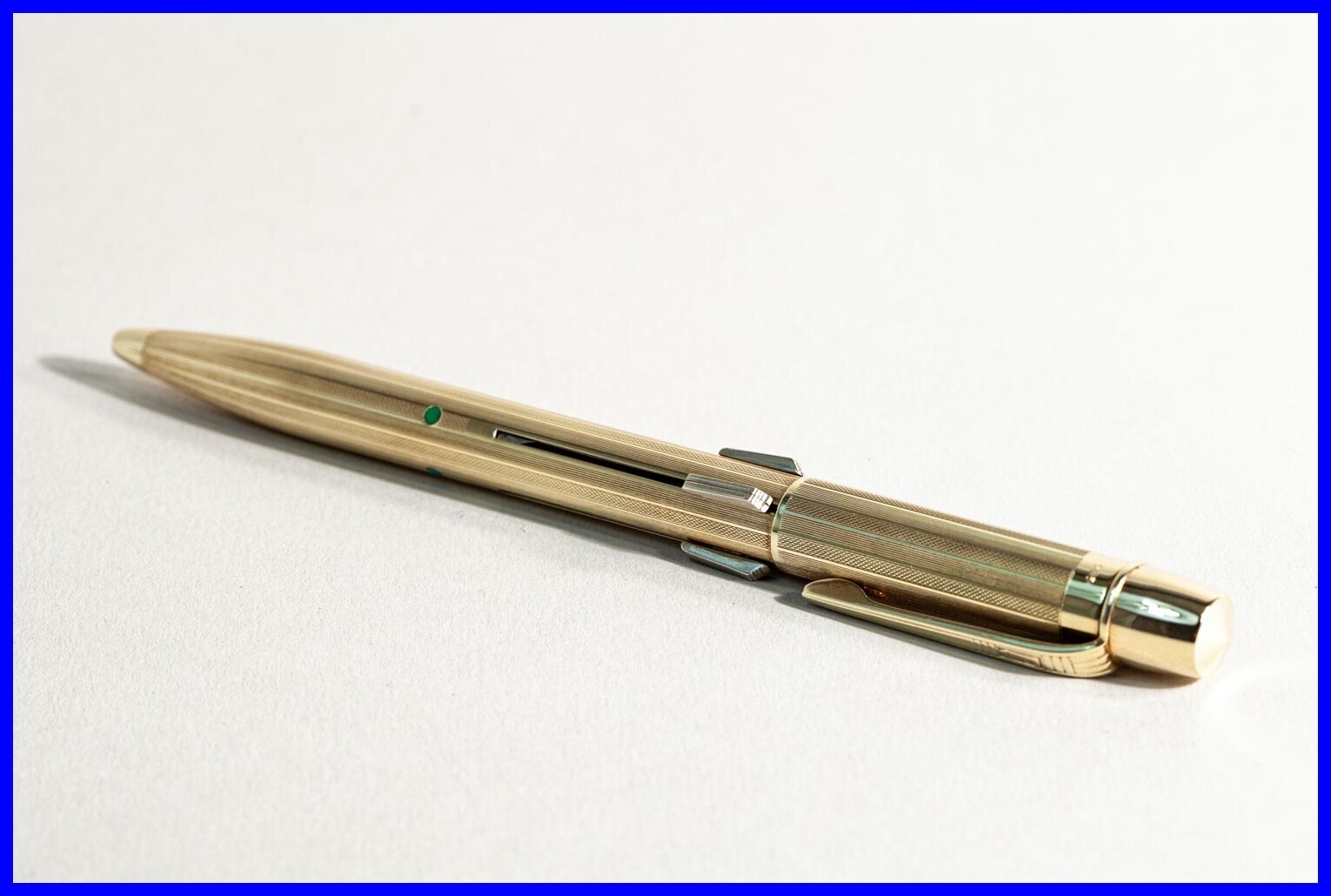 Fend 4 Colors 585 Full Gold Ballpoint Pen around 1960, Best Quality New Refills