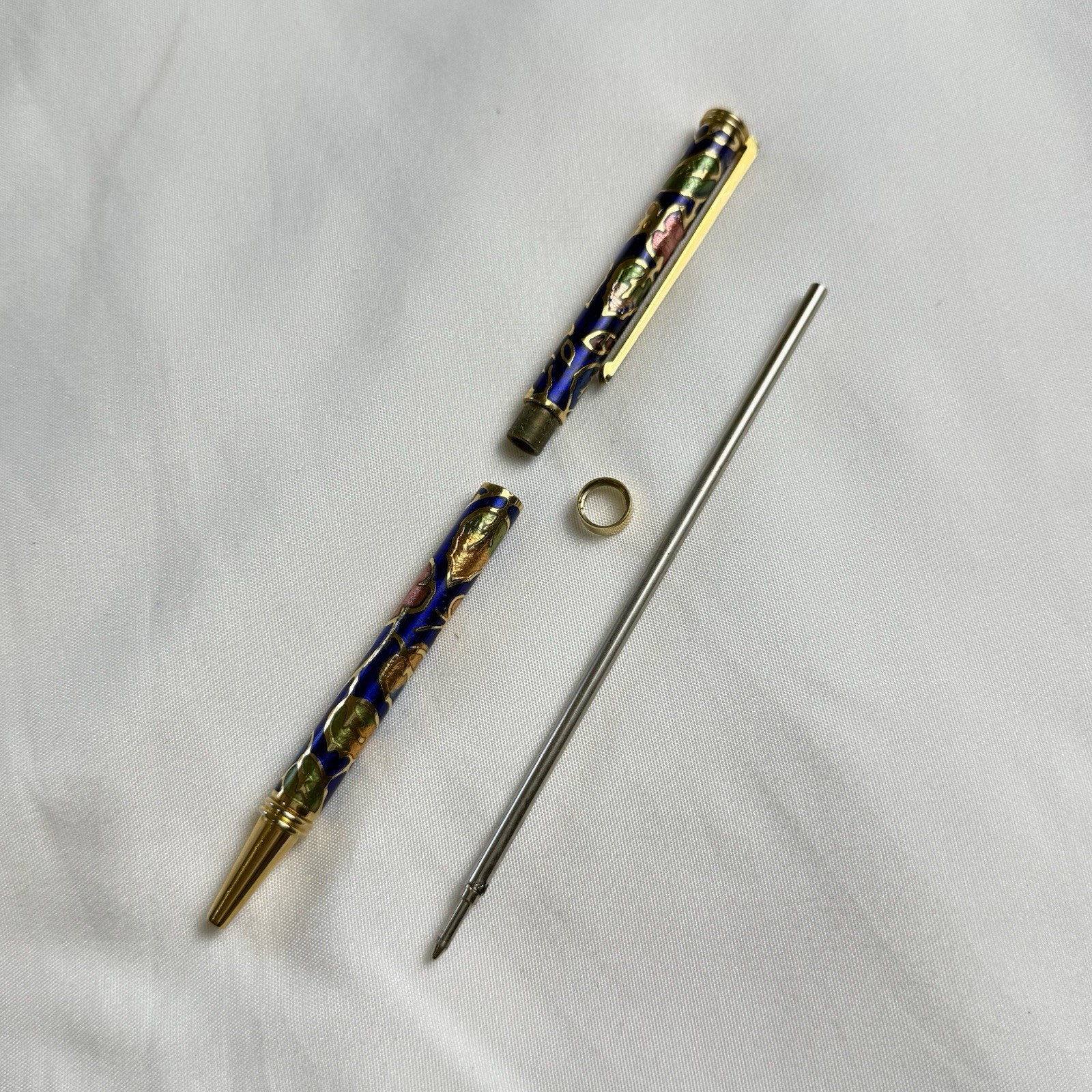 Chinese Cloisonné Enamel Ballpoint Pen Blue Floral w/ Case Needs New Cartridge