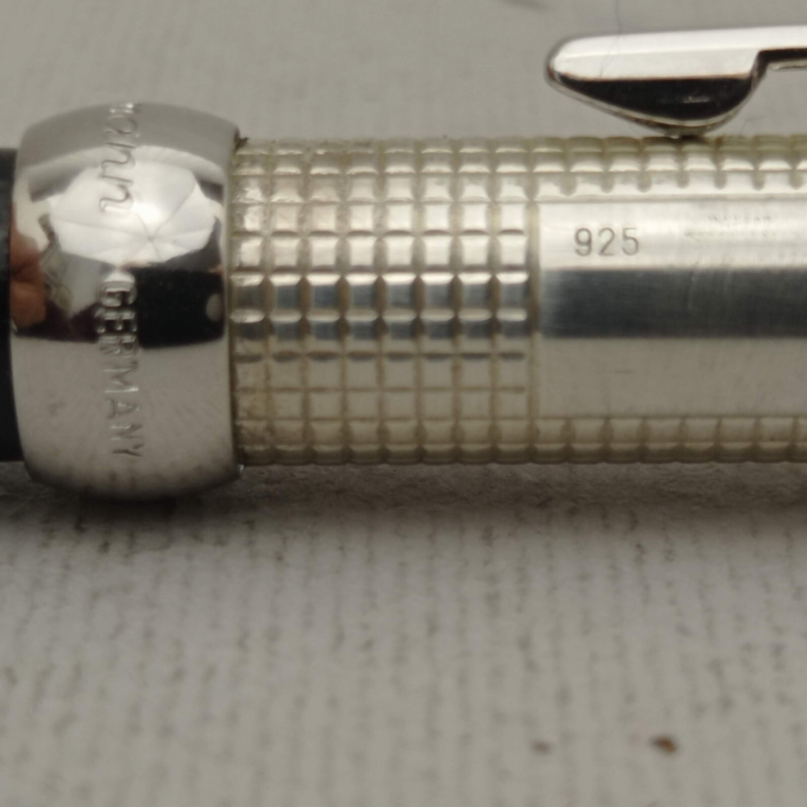 WALDMANN STERLING SILVER 925 CHESS MODEL WITH BLACK ENAMEL BALLPOINT PEN VINTAGE