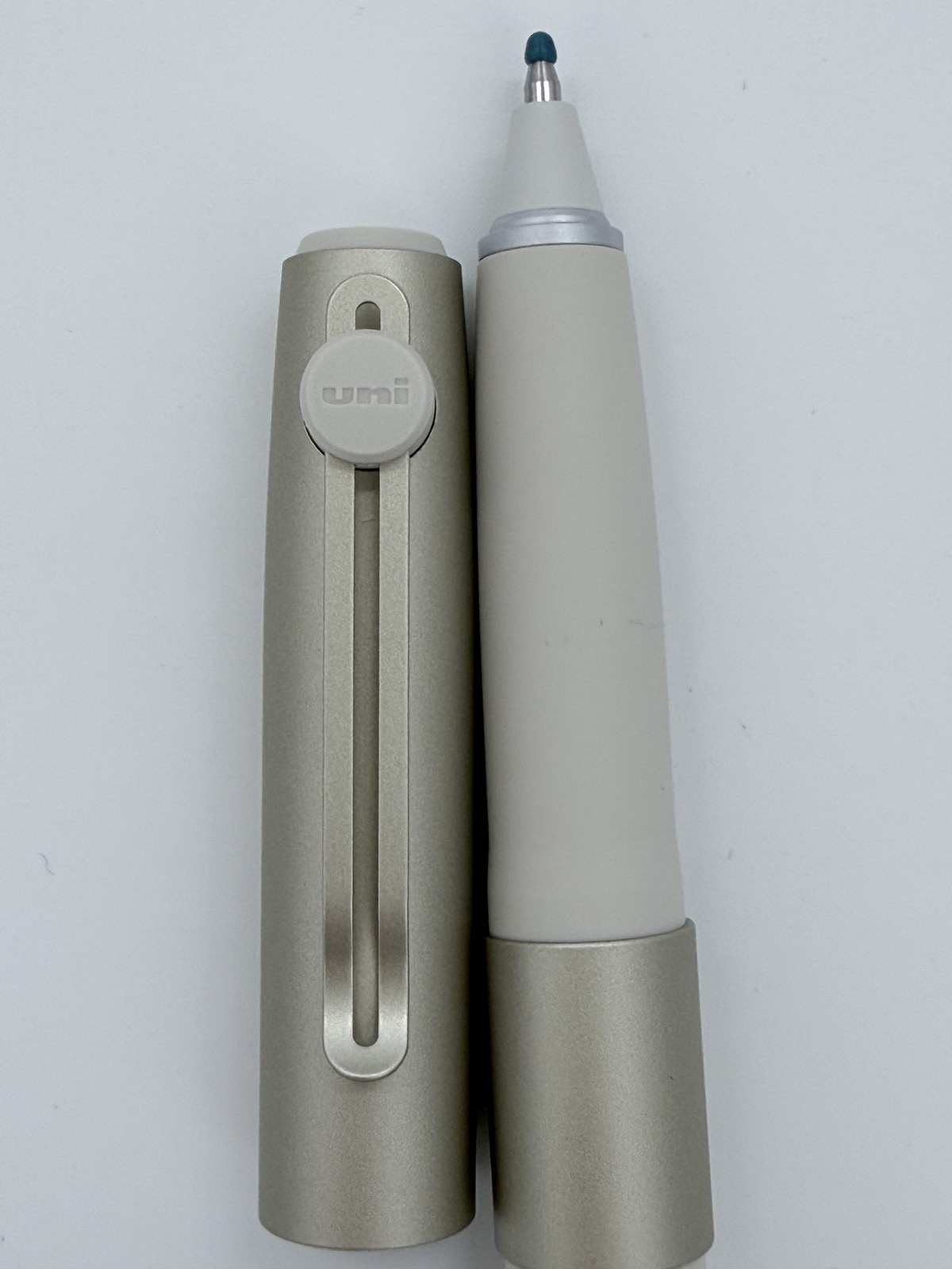 Mitsubishi Uni-ball ZENTO Signature 0.7mm Ballpoint Pen Champagne Gold Japan NEW