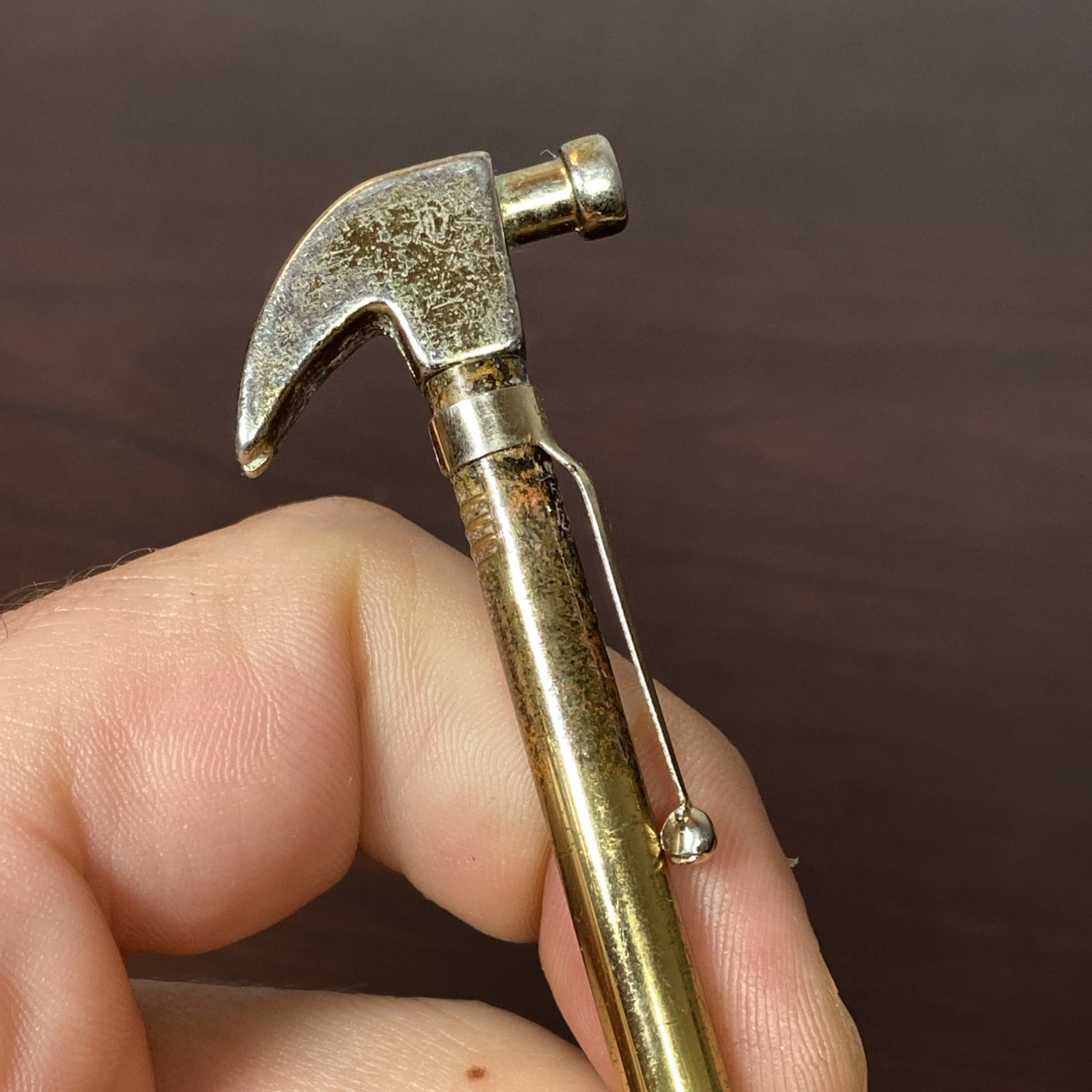 Vtg GOLD TOLD Brass Mini Carpenter HAMMER BALL POINT PEN POCKET CLIP USA Novelty