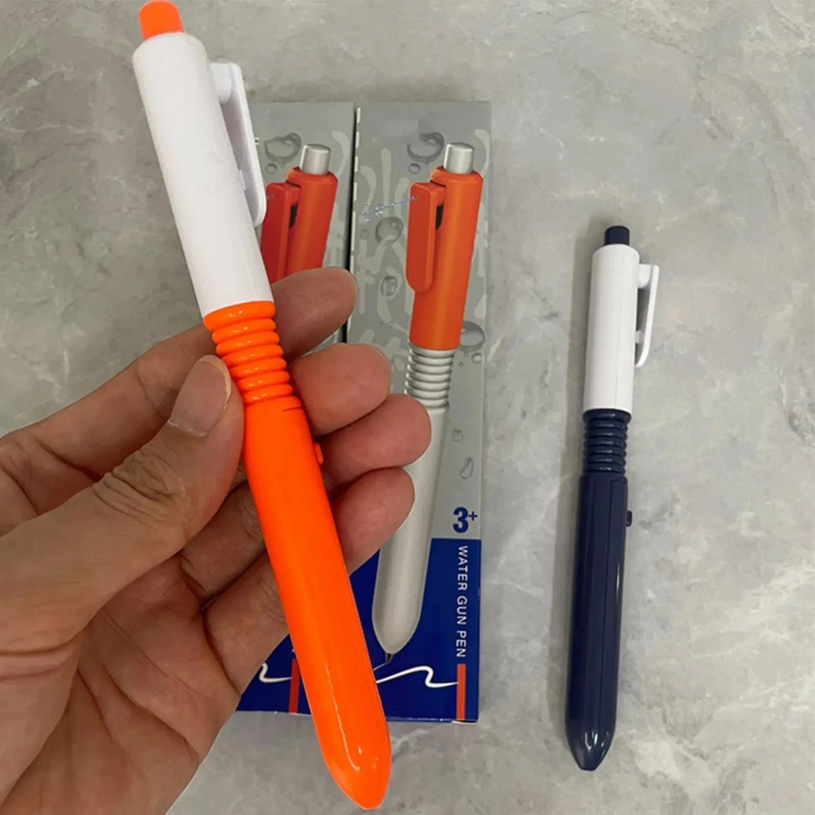 1 Pc Water Spray Pen Prank Ballpoint Pen Novelty Writing Toy