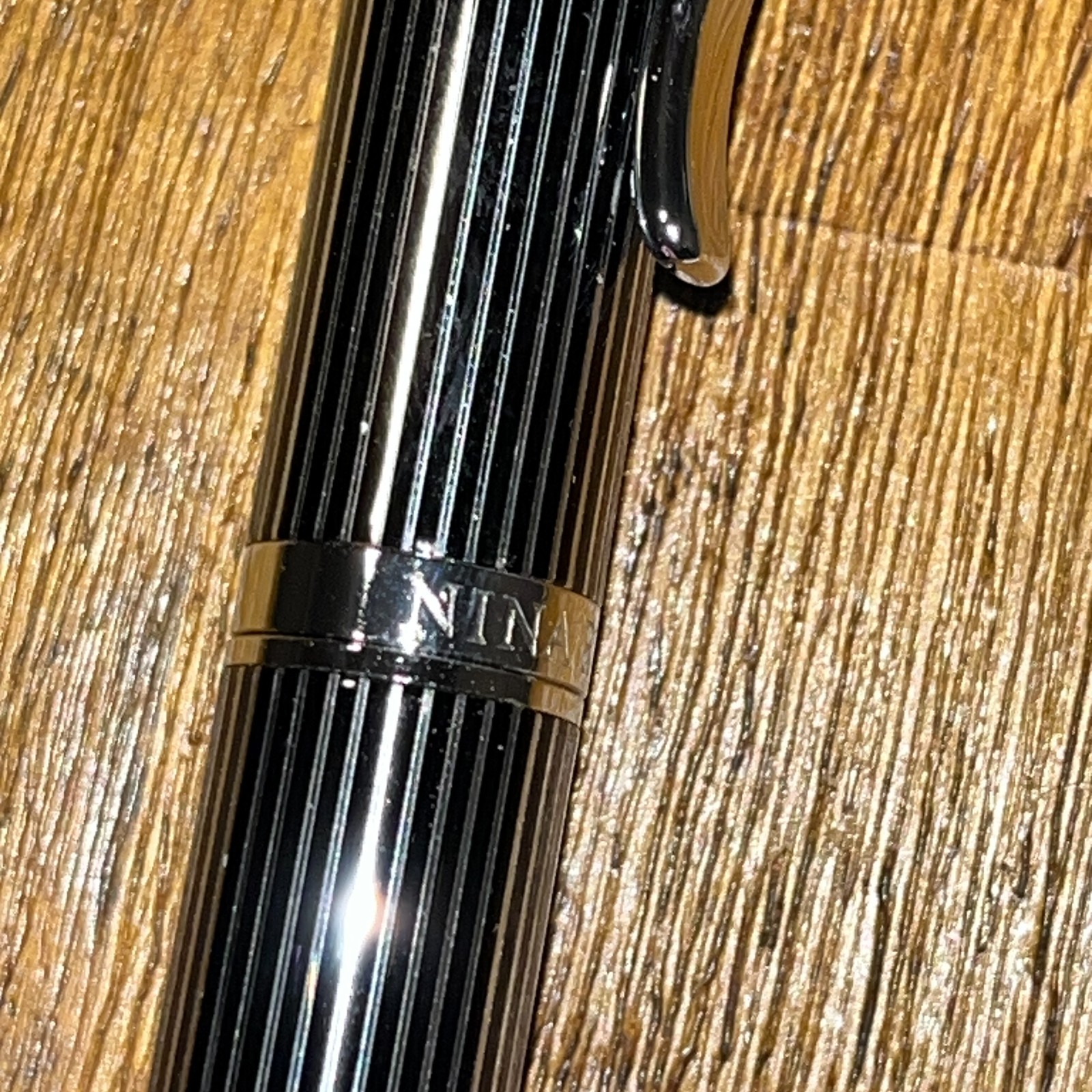 Nina Ricci His Ballpoint pen with keychain and COA