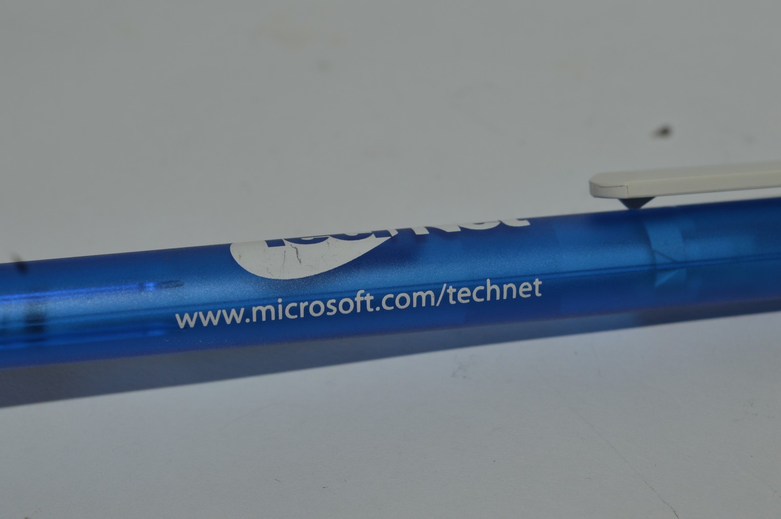 MICROSOFT Two Promotional Ballpoint Pens TechNet Both Plastic Circa 1990’s