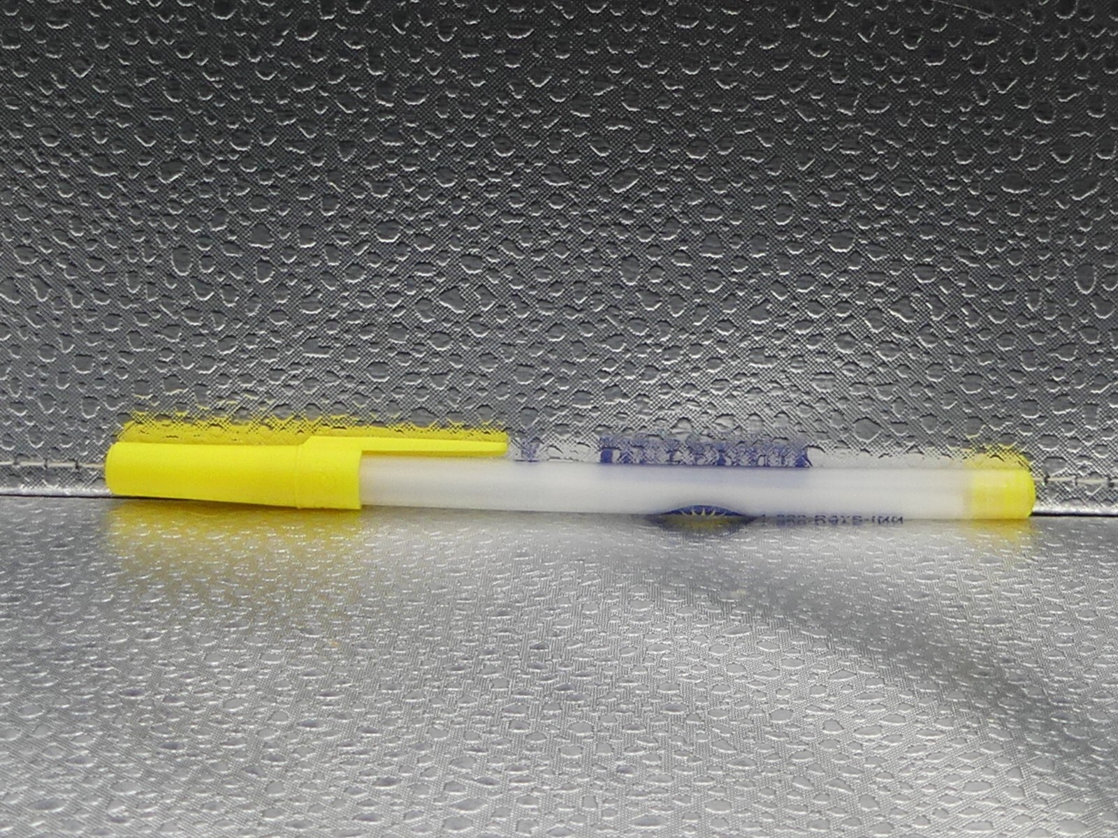 Days Inn BIC Hotel Clear Blue Yellow Mexico Black Ink Advertising Ballpoint Pen