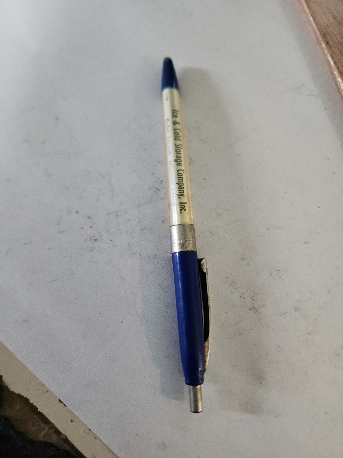 Vintage US Pencil Co. Click Pen Artesian Ice & Cold Storage Saint Joseph MO A53