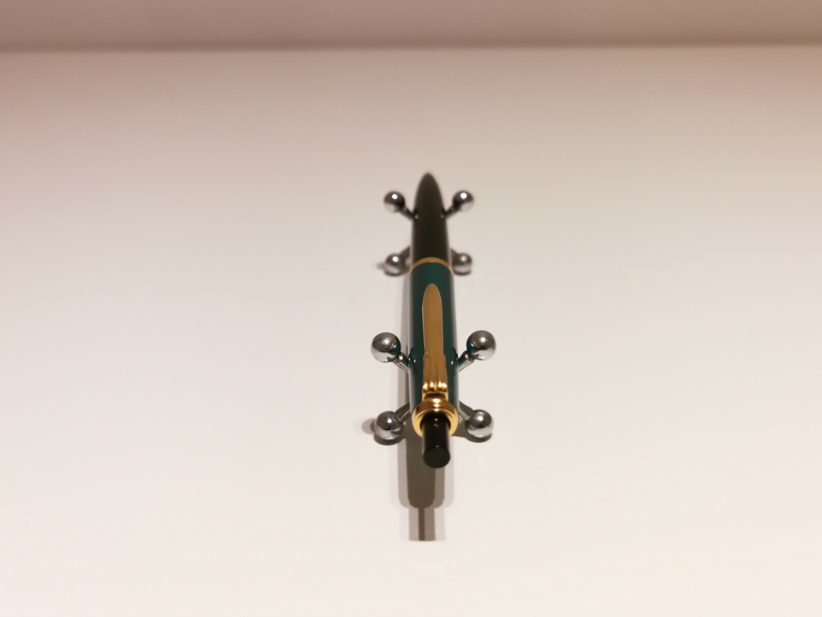 VINTAGE RARE BEAUTIFUL CLASSIC GERMANY PLASTIC AND METAL BALLPOINT PEN «REFORM»