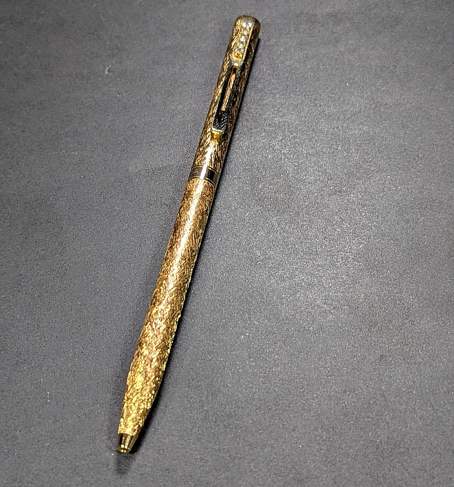 Primax Jeweled Rhinestone Ink Pen w/ Gold-Toned Textured Metal Twist Ballpoint
