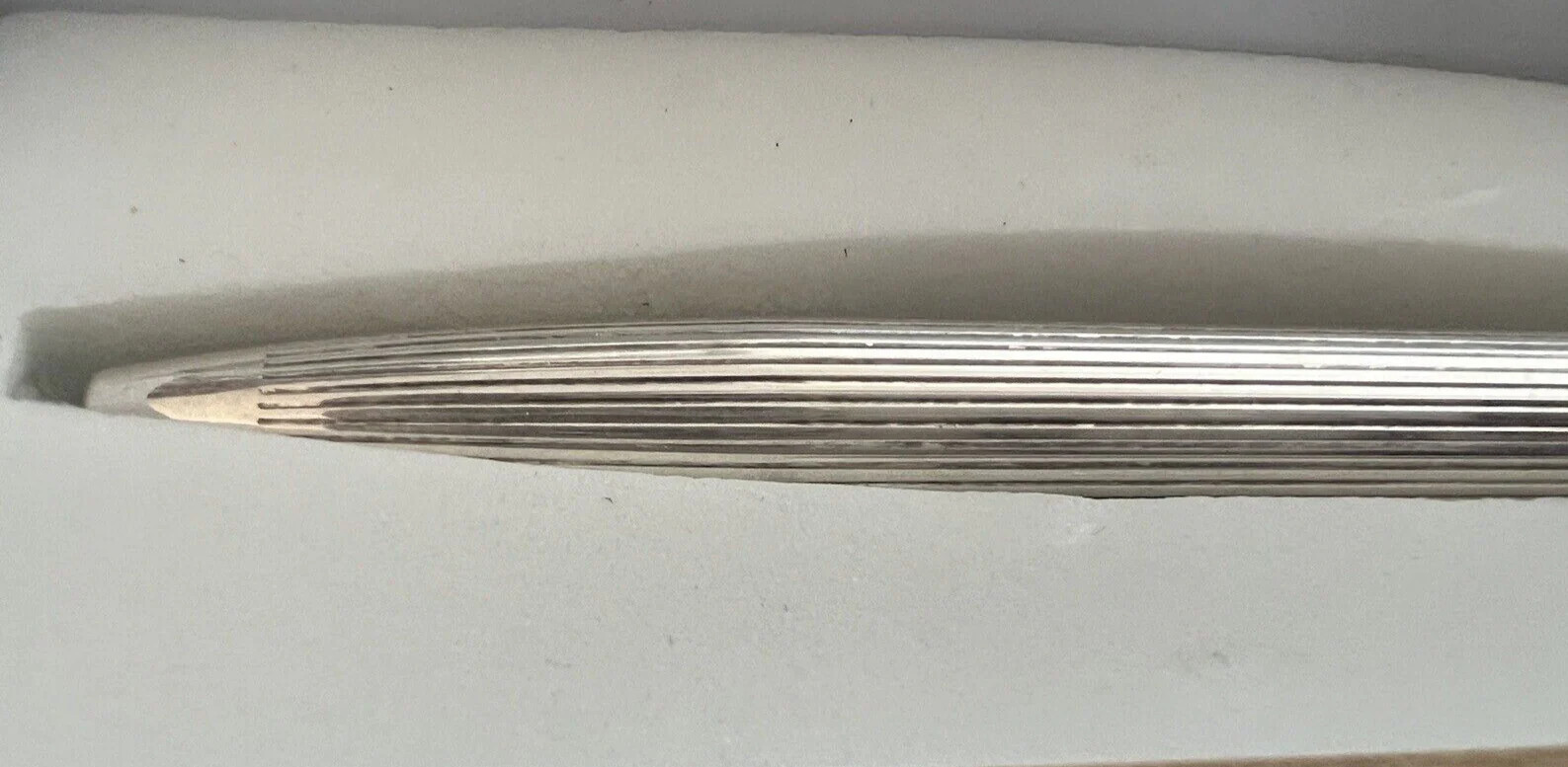 Vintage Solid Silver Fountain Pen Sfera Bass Relief Stripes Italy 9