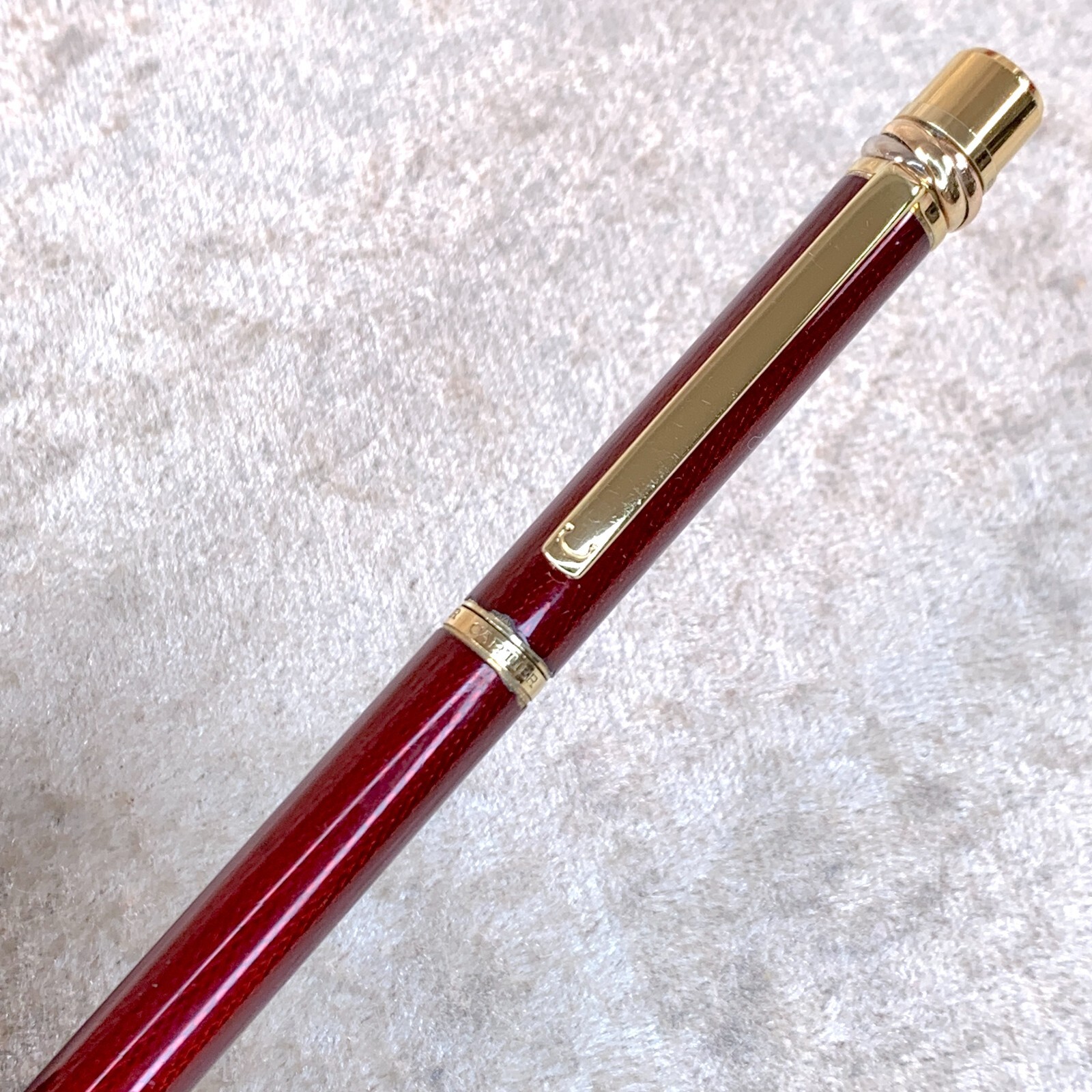 Cartier Ballpoint Pen Rare Trinity Bordeaux Enamel Engraved Pattern with Case