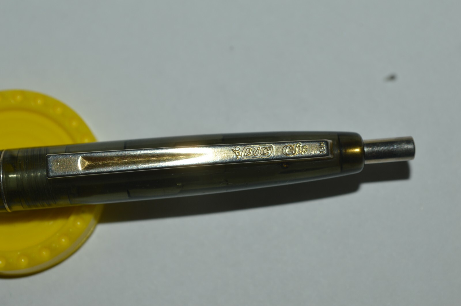 Bic Click TRANSLUCENT Ballpoint Pen Gray Mexico Light Used Very Good Condition