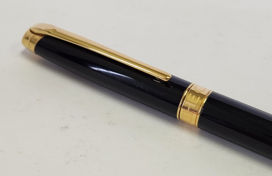Caran d’Ache Leman Ballpoint Pen Gold-Plated Trim Ebony Black Twist Blue Ink