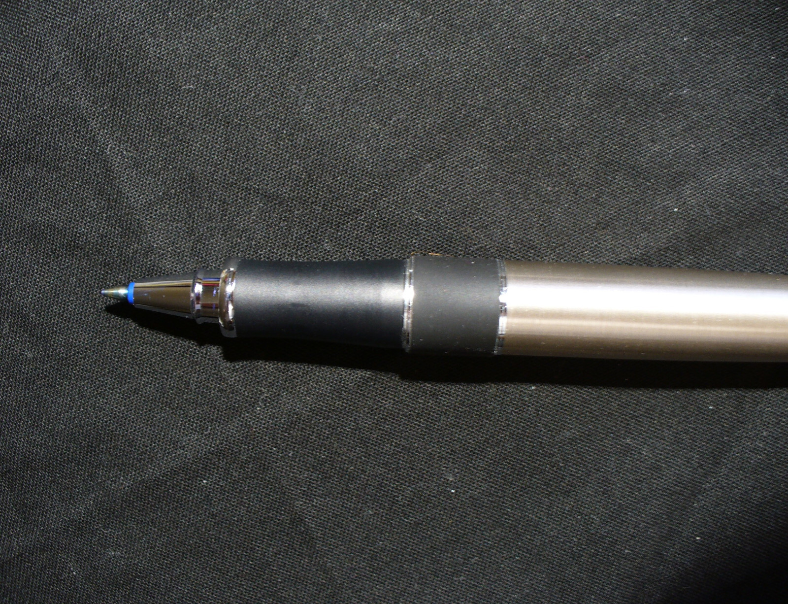 Tombo Japan Large Roller Ballpoint Pen