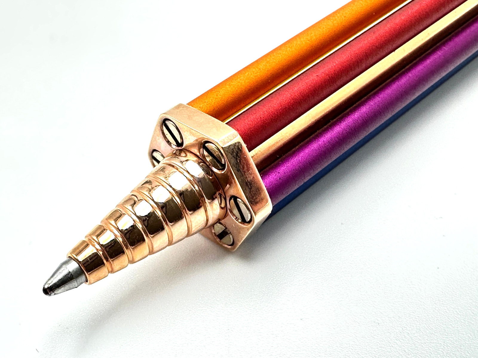 NOS TECH & ARTISTIC PARAFERNALIA Lo PaS RAINBOW ARCOBALENO BALLPOINT PEN ITALY